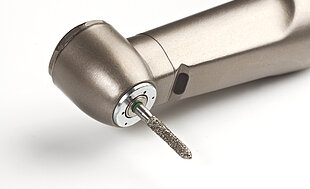 Universelles Palettiersystem für Präzisionsteile von Dentalbohrer